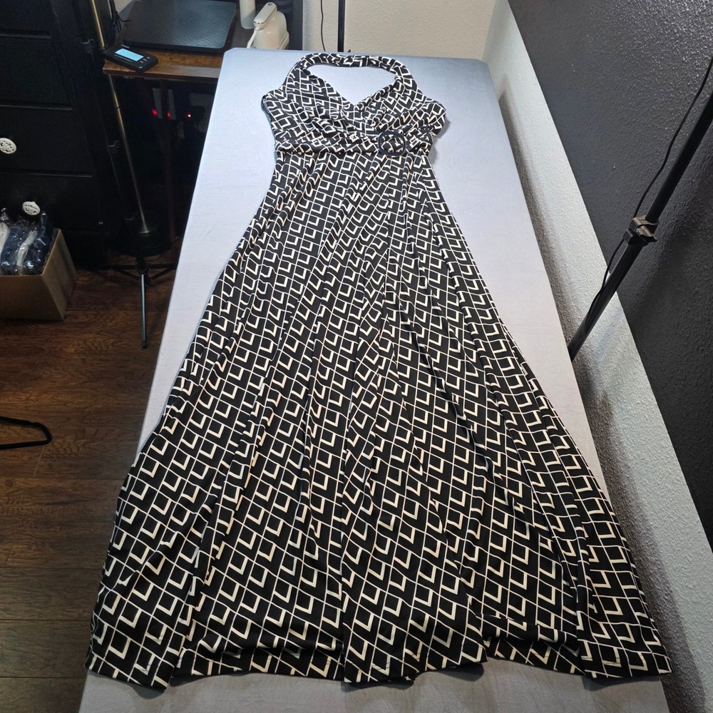 White House Black Market Black White Geometric Halter Maxi Dress Size 4 Buckle